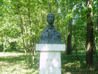 Sárospatak, Iskolakert: Csokonai Vitéz Mihály.jpg Sárospatak, Iskolakert: Csokonai Vitéz Mihály.jpg