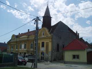 Sopron, Halász u. 38.jpg Sopron, Halász u. 38.jpg