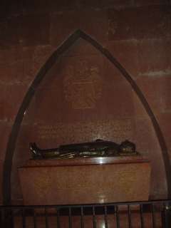 Szeged, Dóm: Klebelsberg Kunó sírja.jpg Szeged, Dóm: Klebelsberg Kunó sírja.jpg