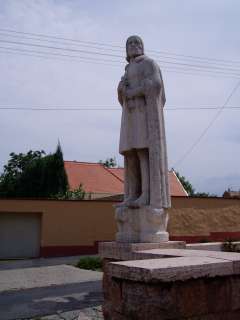 Tata, Kossuth tér: R.k. templom 3.kép.jpg Tata, Kossuth tér: R.k. templom 3.kép.jpg